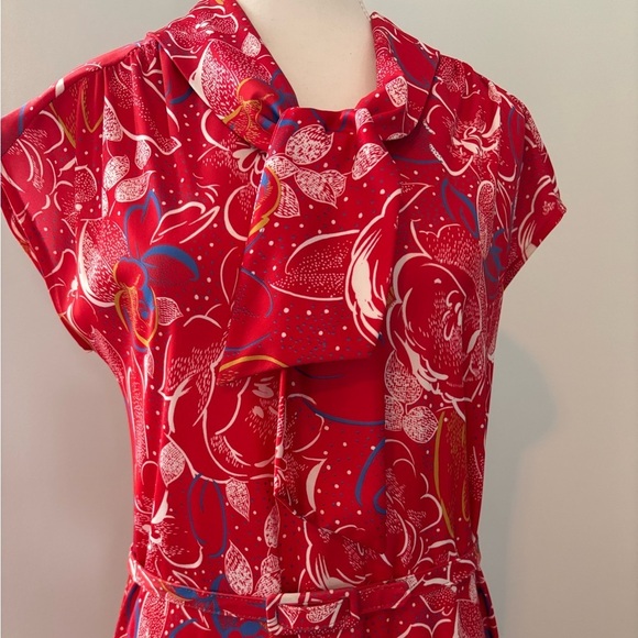 Vintage D’Allairds Red and White Ruffled Wrap Midi Sundress - Picture 9 of 15